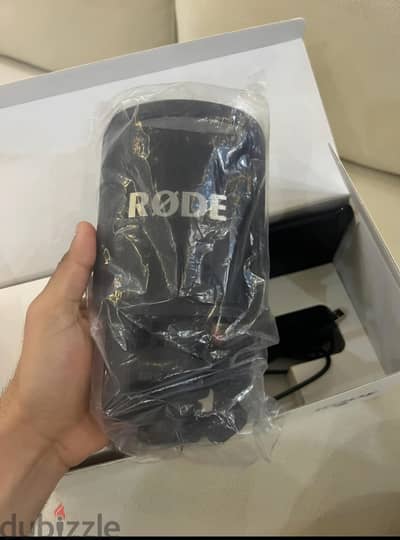 microphone rode nt usb بحالته الجديدة استخدام شهرين