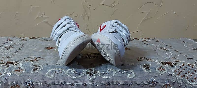 ADIDAS shos original size 35 for girls used very good 5