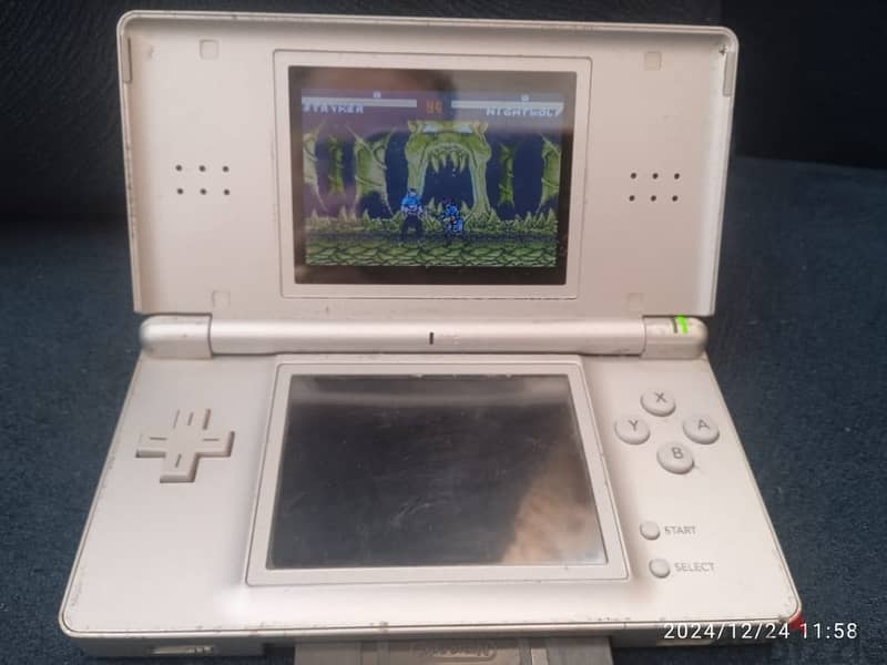 Nintendo DS lite 0