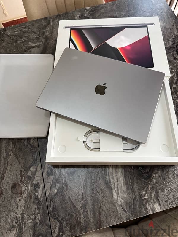 Macbook Pro M1Pro 16 Inch جديد تماما بكل حاجته عربي انجليزي 0