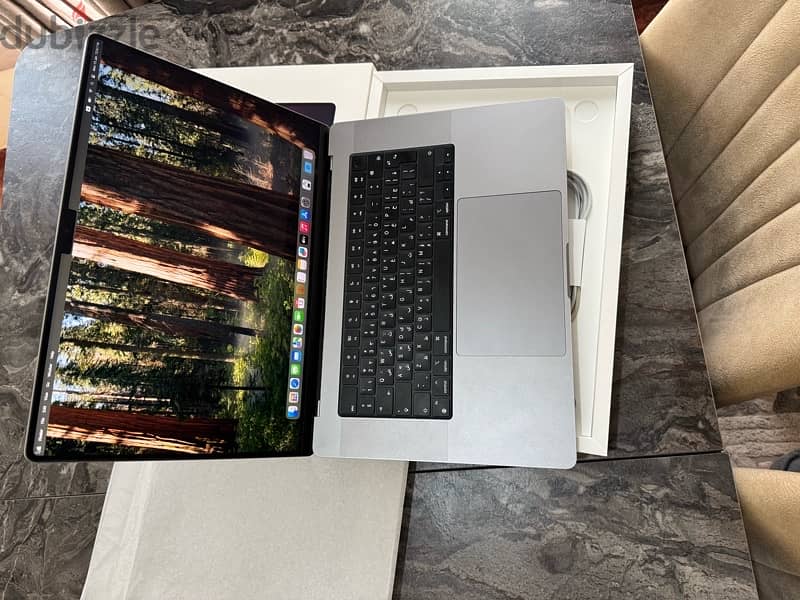 Macbook Pro M1Pro 16 Inch جديد تماما بكل حاجته عربي انجليزي 4