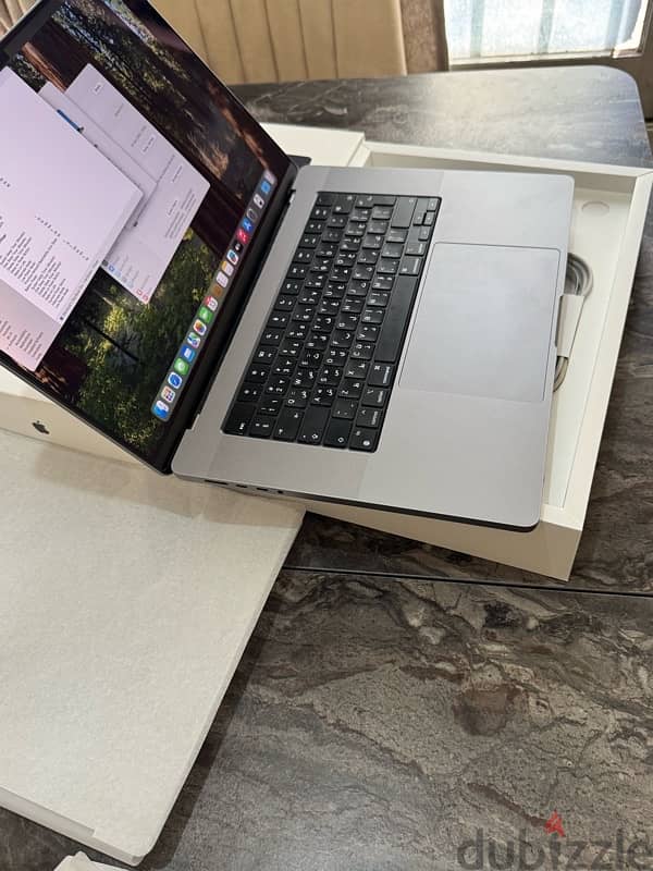 Macbook Pro M1Pro 16 Inch جديد تماما بكل حاجته عربي انجليزي 6