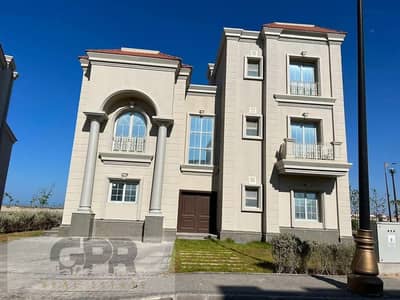 فيلا استاندالوان 740 م جاهزة للسكن اول صف بحر للبيع بالتقسيط في زاهية المنصورة الجديدة Standalone villa ready for live for sale in Zahya, New Mansoura