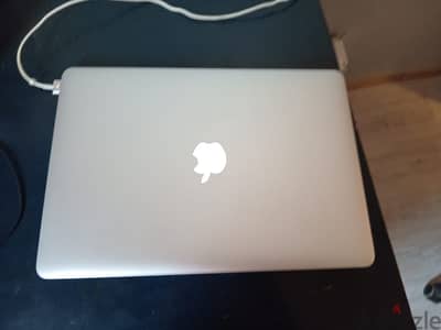 Mac Book Pro ( Retina ,15 inch , late 2013 )