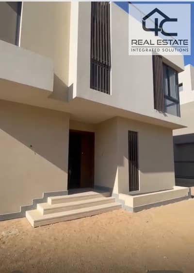 Standalone villa for sale in Sodic East Compound on landscape view and villas Ready to move installments 5 years