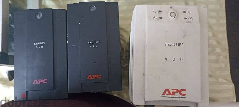 4 Device APC UPS - اربع اجهزة UPS 0