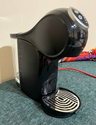 ماكينة دولشى جوستو - ديلونجى Delonghi dolce gusto genio  plus s