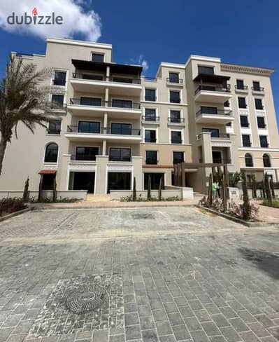 A ready-to-move-in apartment with air conditioning, located in front of Hyper One and Cairo Gate, Emaar's Village West compound.