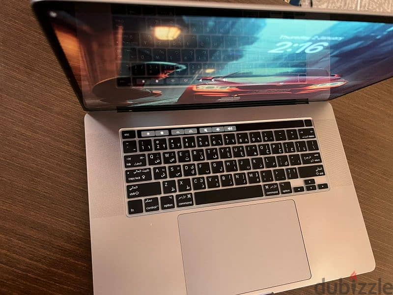 Macbook pro 2019 i9 1