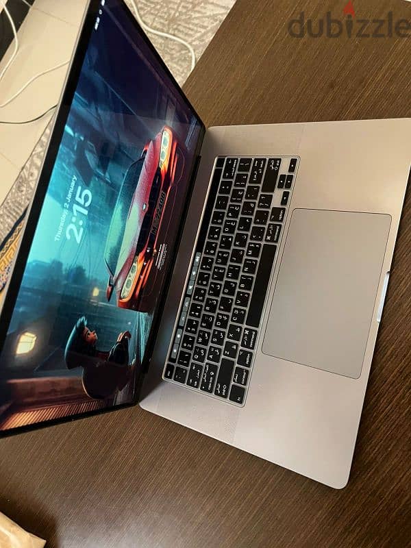 Macbook pro 2019 i9 7