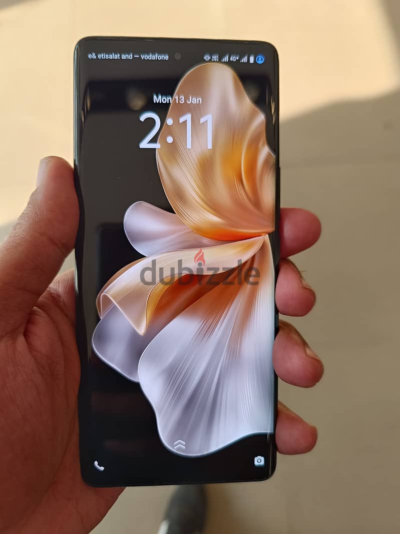 فيفو v30 5G استعمال ٦ شهور 3