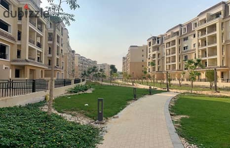 At a special price and with a swimming pool view, a two-bedroom apartment for sale in Sarai Mostakbal City, New Cairo