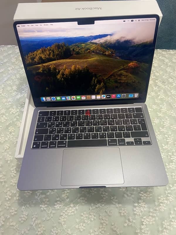 Macbook Air M2 512GB - جديد تماما بدون ولا خدش بكل حاجته عربي انجليزي 3