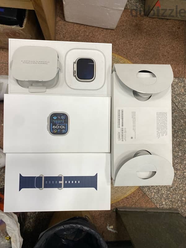 Apple Watch Ultra 2 Gray جديد 1