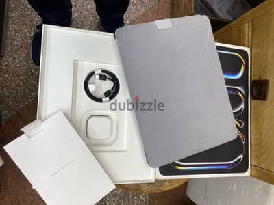 iPad Pro 13 in M4 WiFi 1TB Black جديد