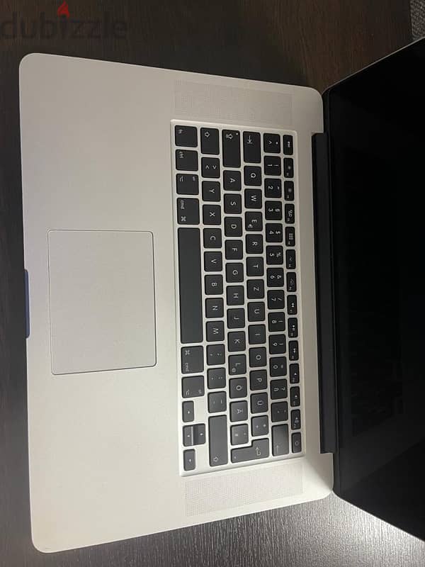 macbook pro 2015 10