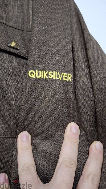 جاكت Quiksilver s مقاس s تلبيس لحد ٦٠ كيلو 1