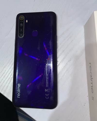 realme 5 crystal purple