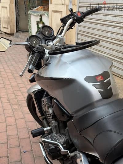 honda Hornt 900