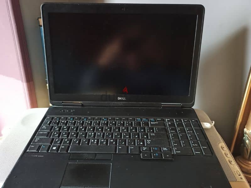 Dell Latitude E5540 4