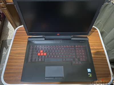 HP Omen 17