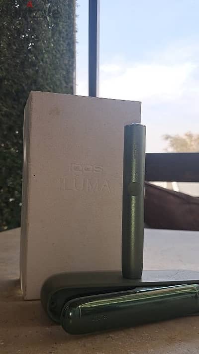 IQOS ILUMA - LIKE NEW