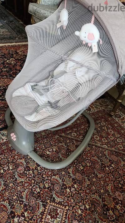 Baby swing chair