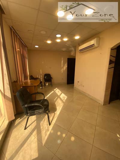 For rent an administrative office in Al Moez Mall, Sheikh Zayed