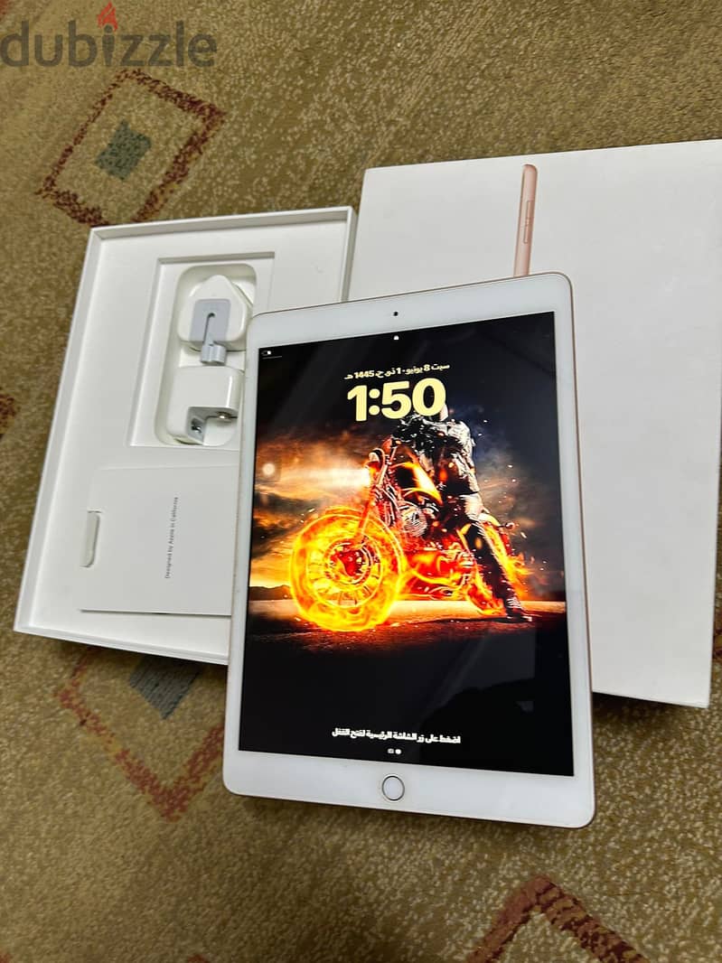 Ipad 7 th Generation 32 giga wifi only 1