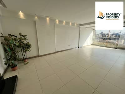 Administrative headquarters 250 m for rent in Dokki, El Thawra Street