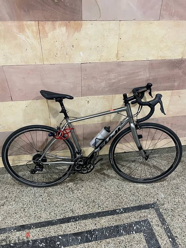 Fuji sportife Sportif 2.1 Road bike 2