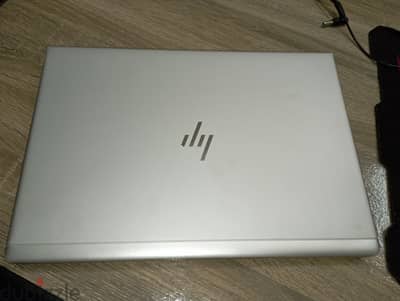 للبيع لابتوب HP استعمال خفيف (13000 جنيه)