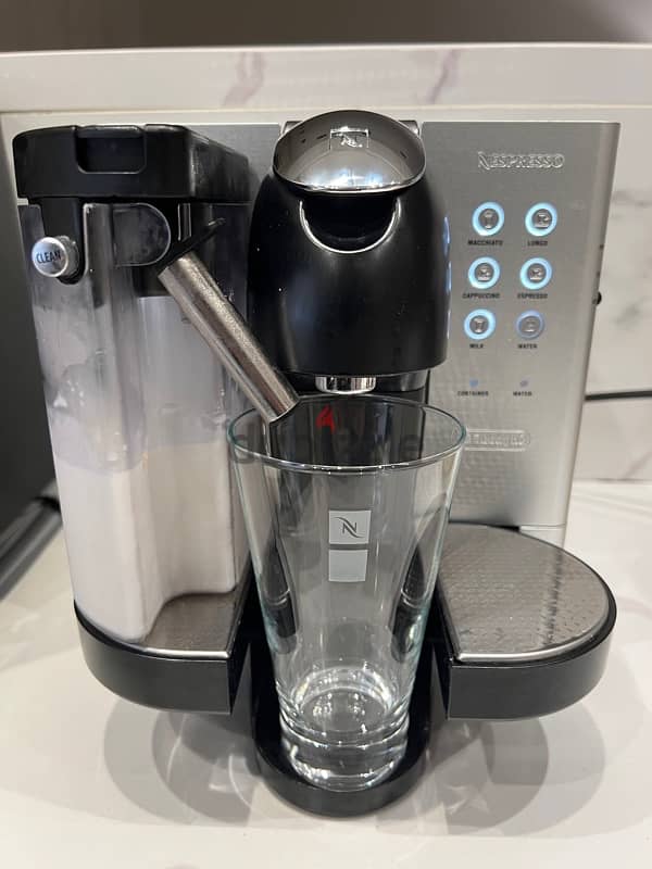 Nespresso Lattissima Coffee Machine ماكينة القهوة نسبريسو لاتيسيما 2