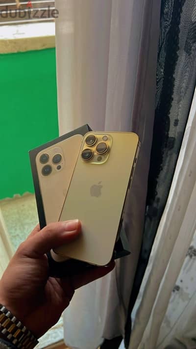 iPhone 13pro gold