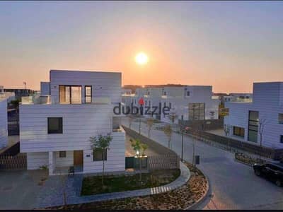 Standalone villa for sale, fully finished, with immediate delivery, in the most upscale compound in El Shorouk