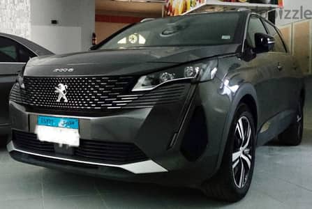 Peugeot 5008 2022 Red 10