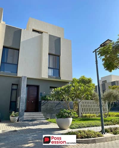 Stand Villa 250m in the heart of Sixth Settlement for sale in #Glen Compound next to La Vista and New Katameya, and near the Fifth Settlement and AUC