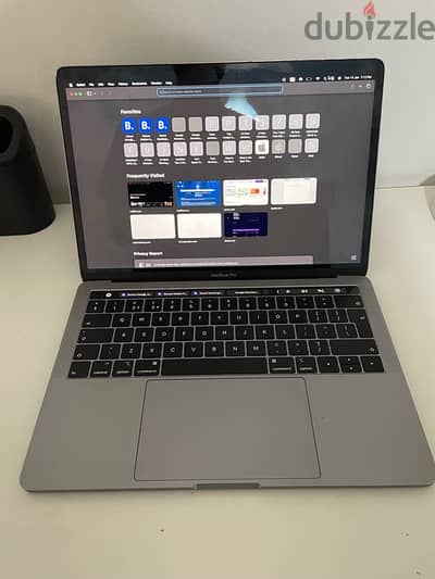 Macbook Pro 13inch 2018, with touch bar retina display