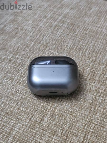 Samsung Galaxy Buds 3 Pro 1