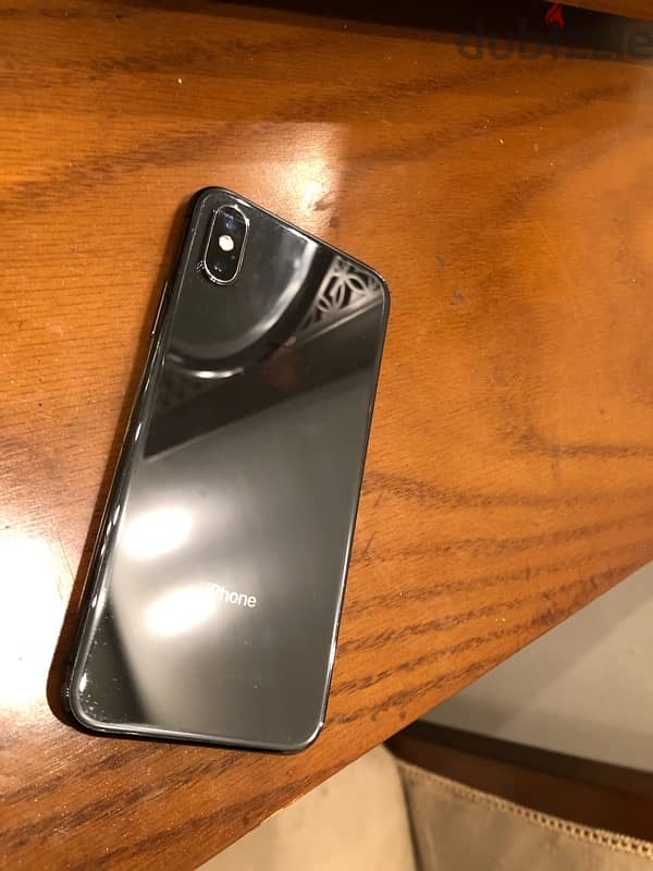 iphone x بدل فقط 4