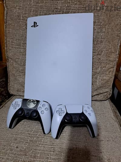 ps5 like new with box