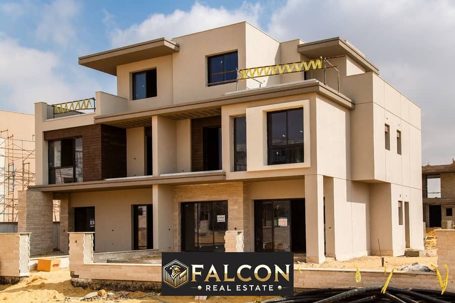 Villa for immediate delivery in the most distinguished compound in New ...