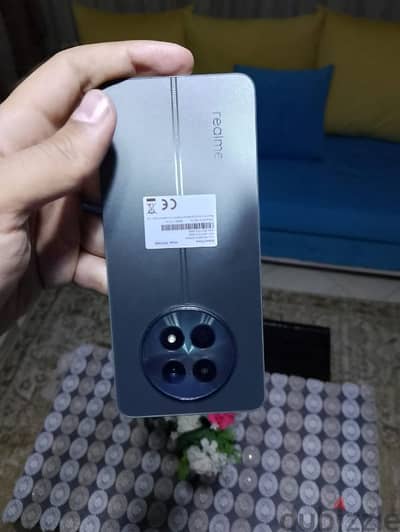 realme 12 5g 8 رام 256