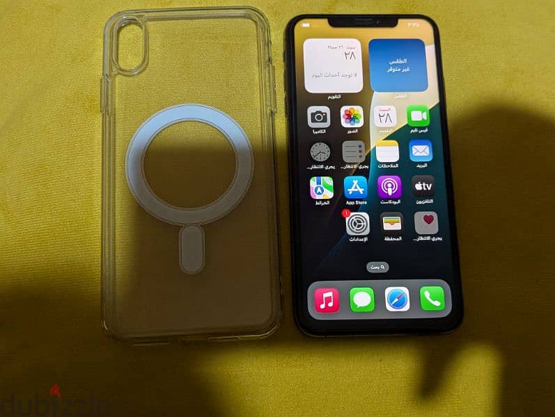 iPhone xs max 64giga 4