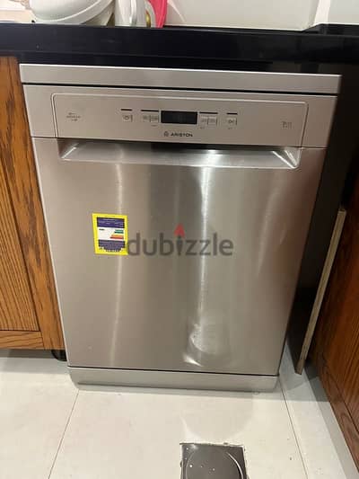 ariston dishwasher used like new