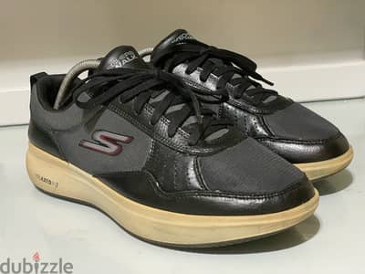 sketcher original size 42