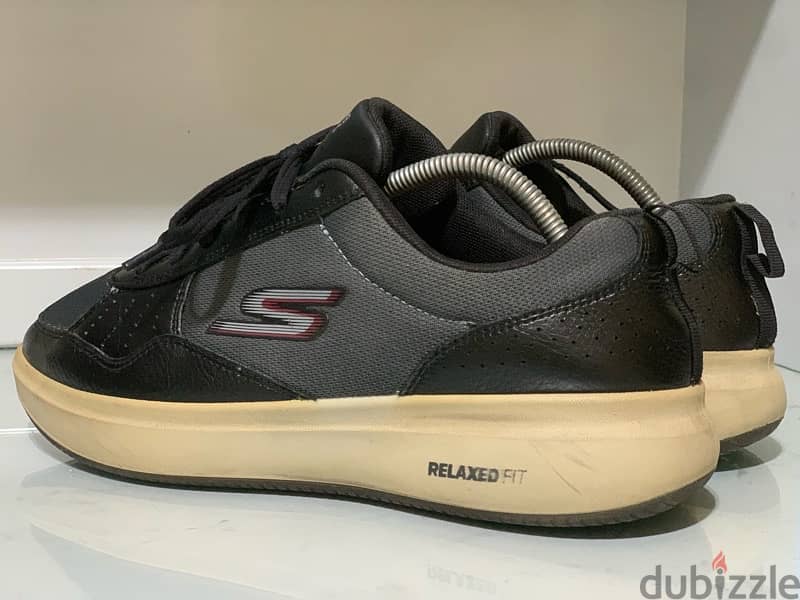 sketcher original size 42 13