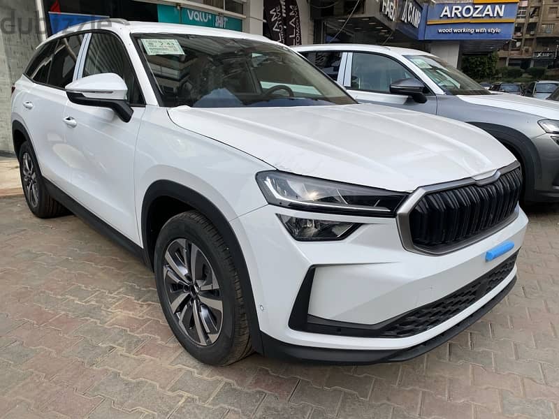 Skoda Kodiaq 2025 Lounge - سكودا كودياك وكيل استلام فوري 0