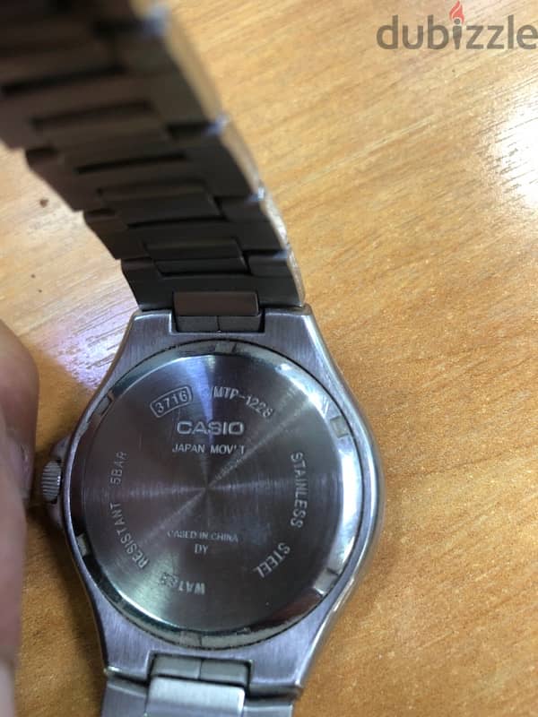 ساعه Casio  للبيع 2