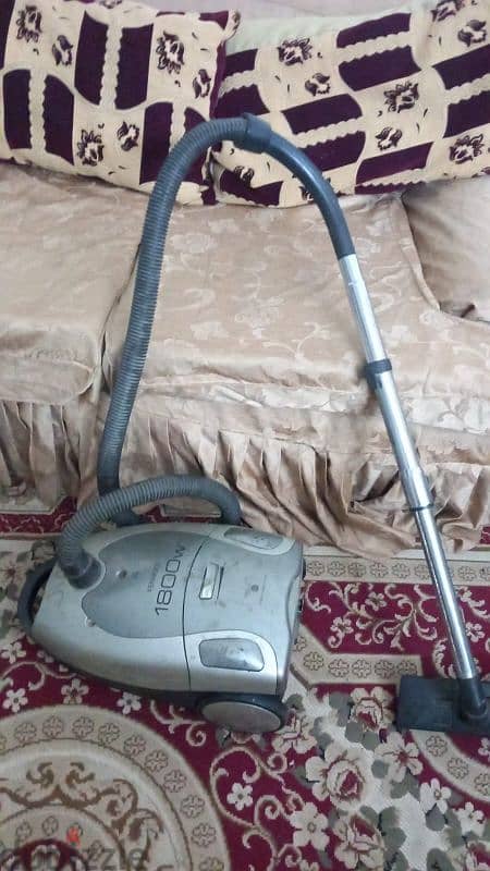 مكنسة كهربائية Kenwood Vacuum Cleaner 1800 1